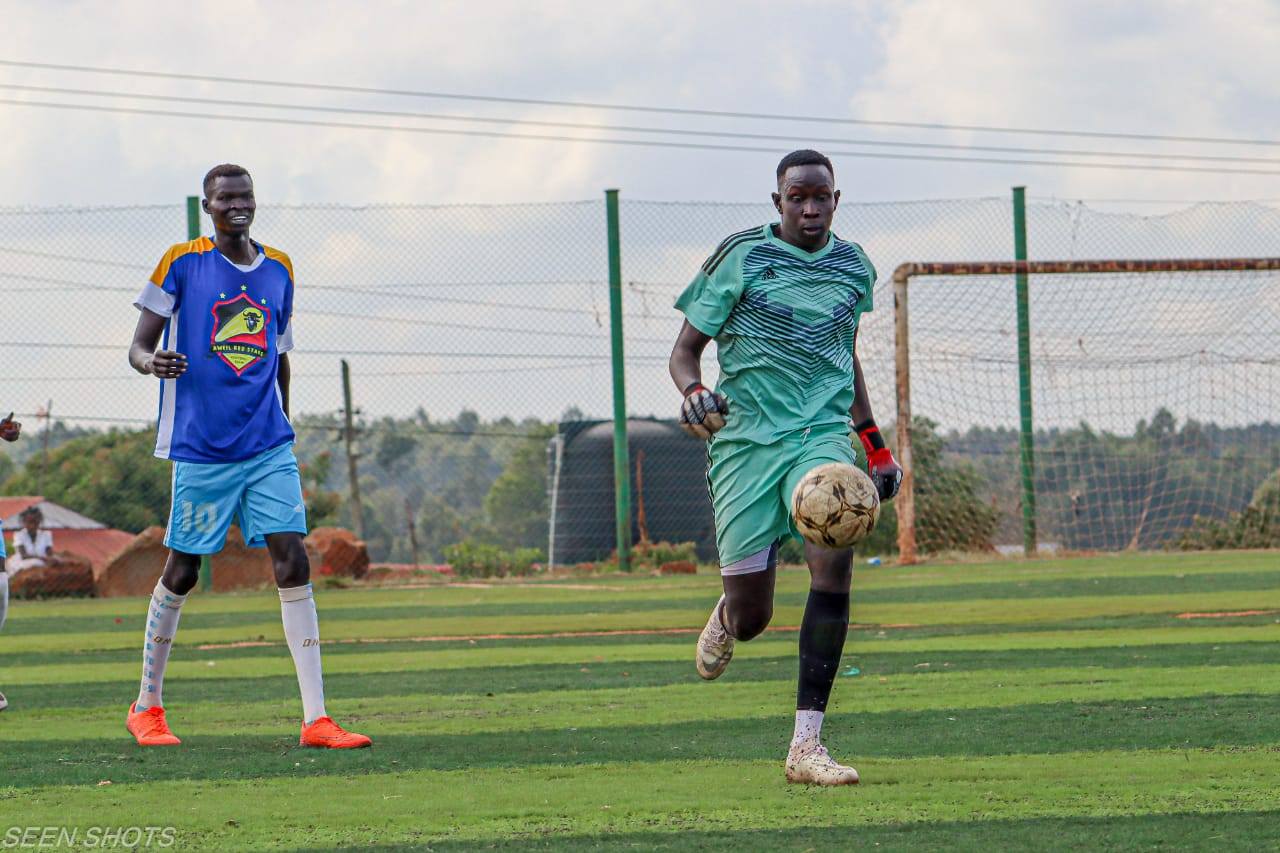 Apuk Edwards, Blue Star fc